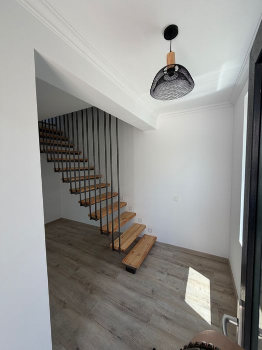 Casa noua de vanzare tip duplex in oras comunitate privata