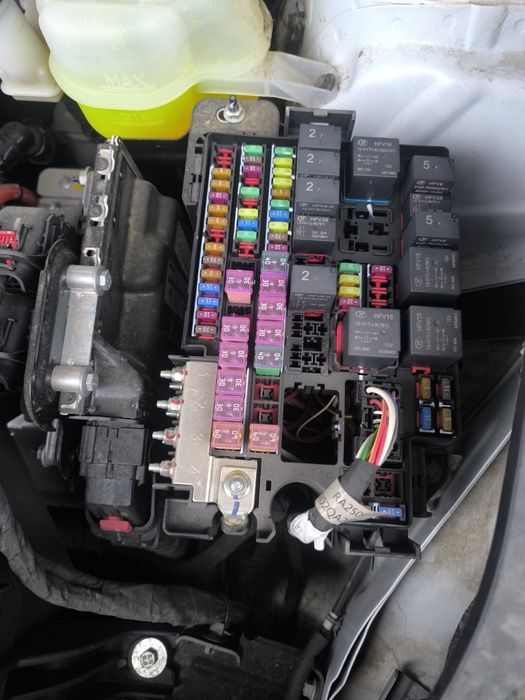 Avtoelektrik xizmati 24/soat vizif ewik ochiw
Moshina zavad qilish
Esh