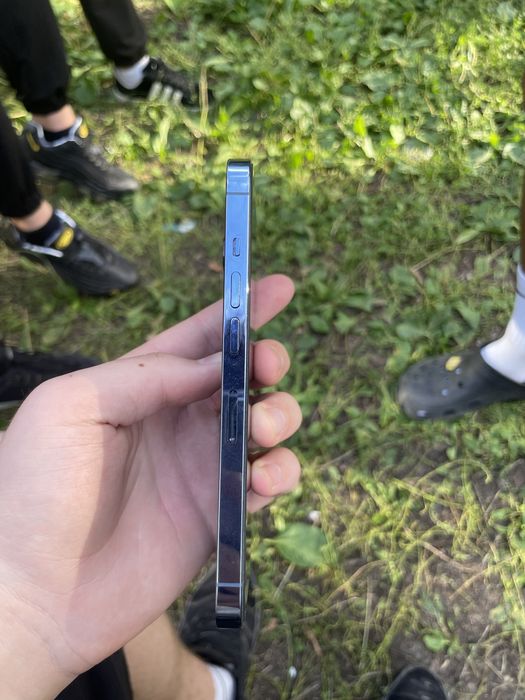 Продам айфон 13 про 350к