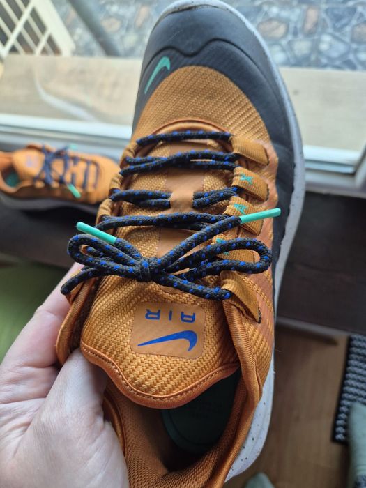 Nike Air Max Axis Premium унисекс 39 номер