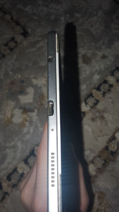 Продам планшет Samsung