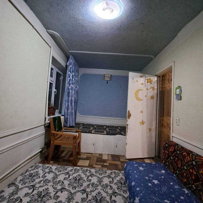 Широткада 2 хонали квартира сотилади