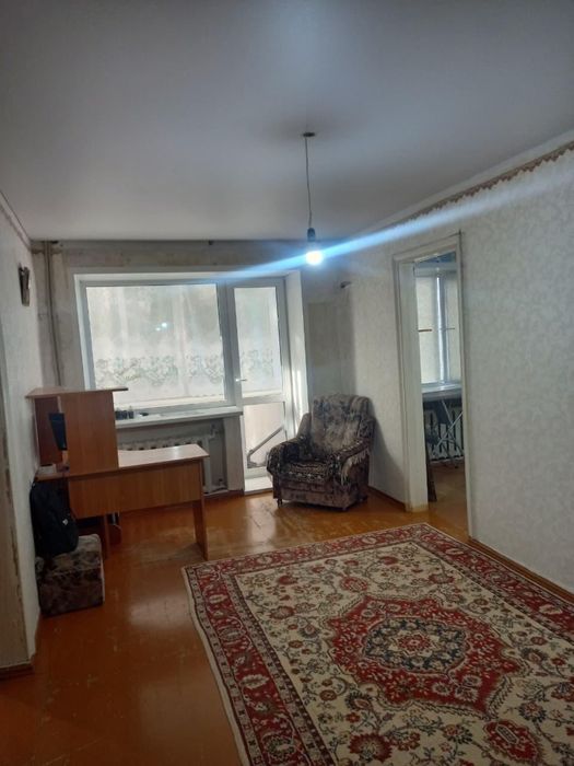 Продам 2 ком кв 41 м2 в районе революции