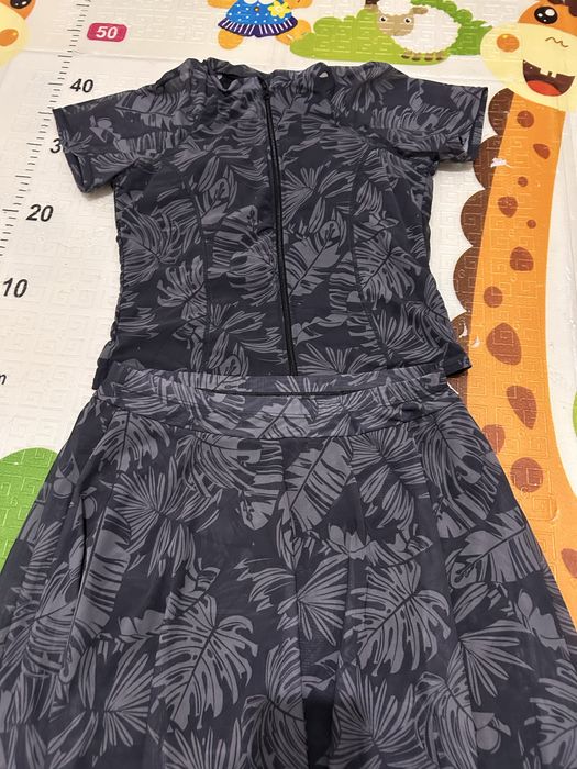 Продам купальник