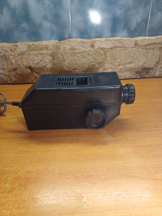 Proiector de diafilme