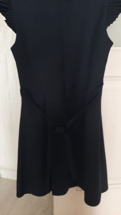 Продам школьную форму для девочек