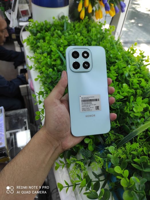 Honor X6C 6/128gb holati idial