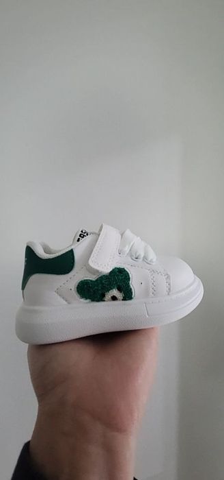 Încălțăminte pentru copii