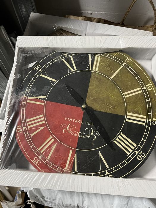 Новые настенные часы