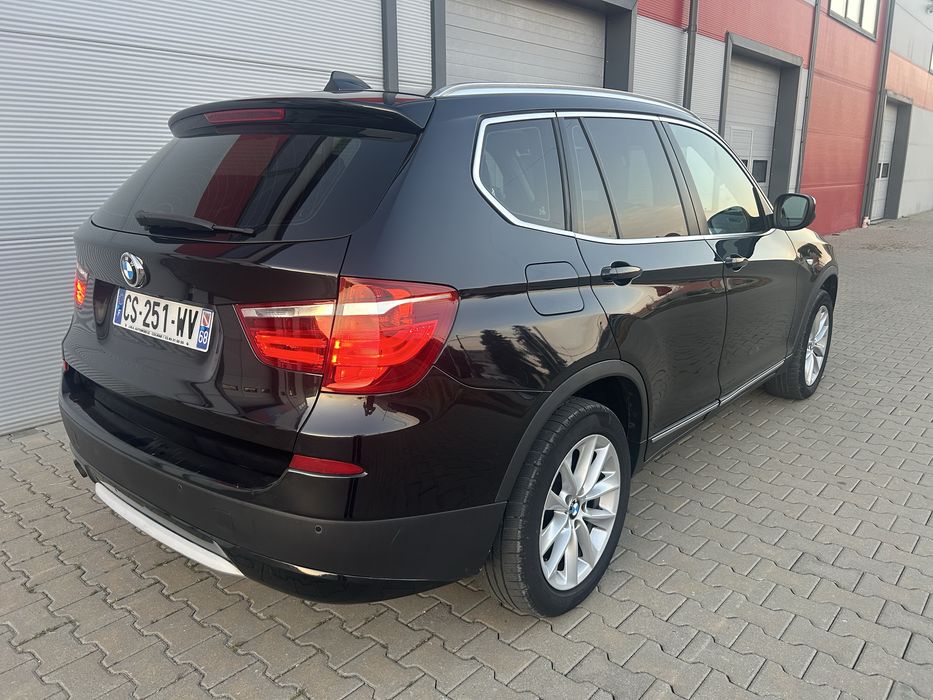 BMW X3 X-drive 2.0 184 cp Auto, Xenon, Piele, Navi mare, Pano, Euro 5
