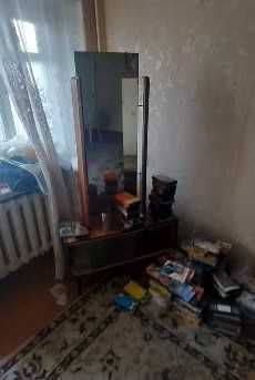 Отдам даром  разные  вещи.