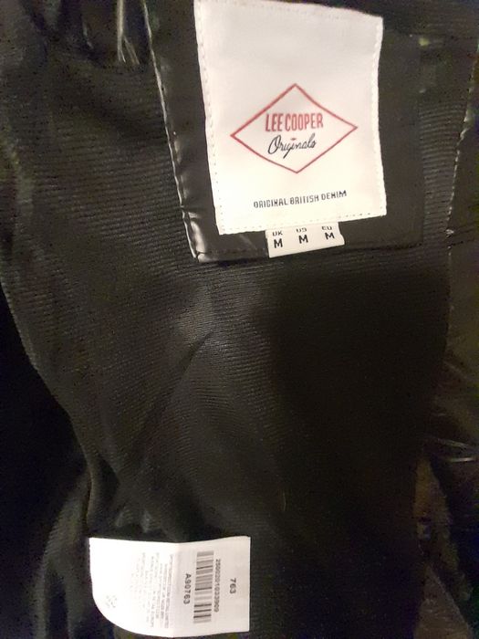 Vând geacă Lee Cooper (puf de rață)