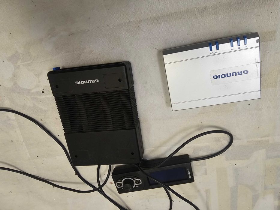 Jukebox Car Audio MP3 Grundig HDD30 (G HP 0600) - Player Auto Hard Disk, Cartuș Detașabil, Telecomandă cu Afișaj LCD
