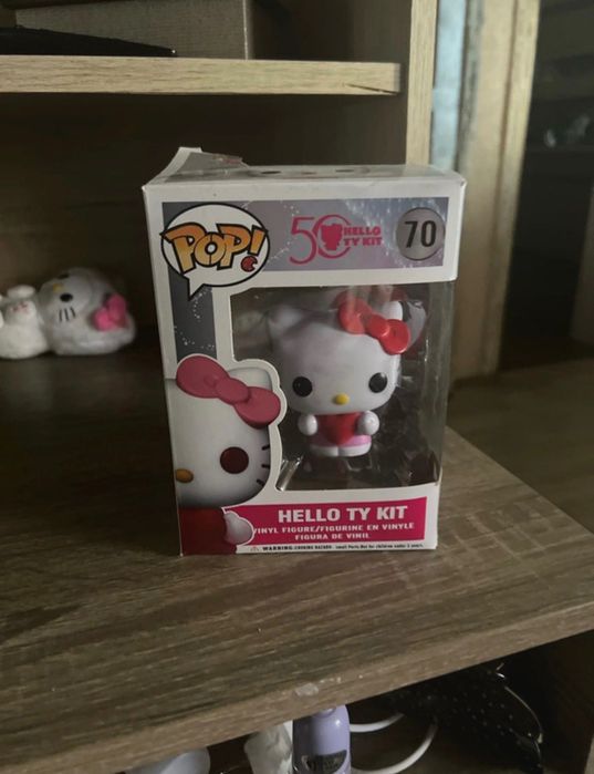 funko pop hello kitty