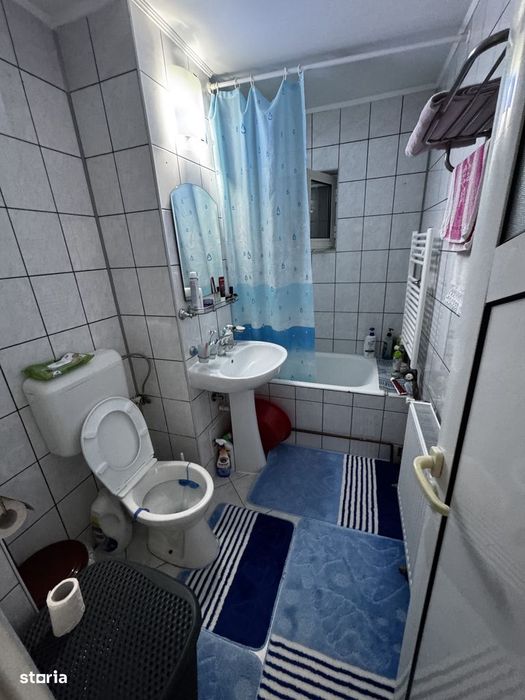 Apartament 2 camere, parter, zonă centrală Boldești-Scăeni + grădină