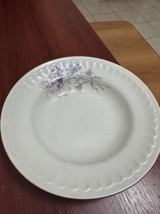 Продам советскую посуду: тарелки