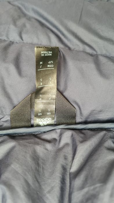 Яке Adidas размер S синьо