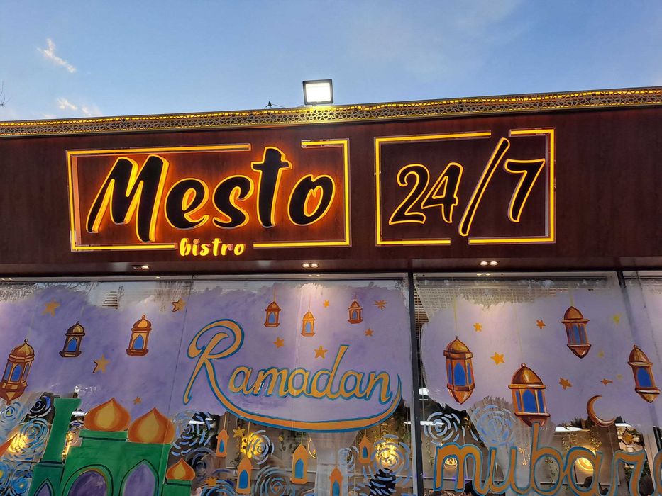 Реклама, Буква, Баннер, Оракал в "Чирчике"