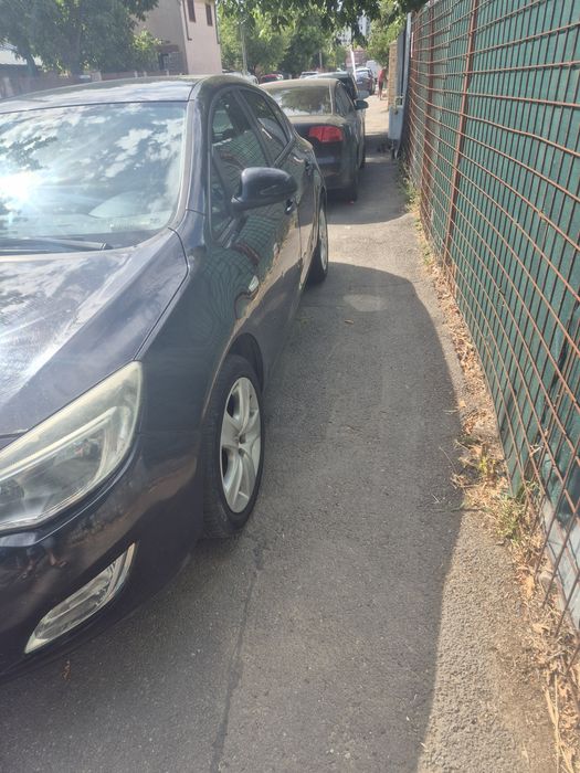 OPEL Astra 2011 — imagine 4