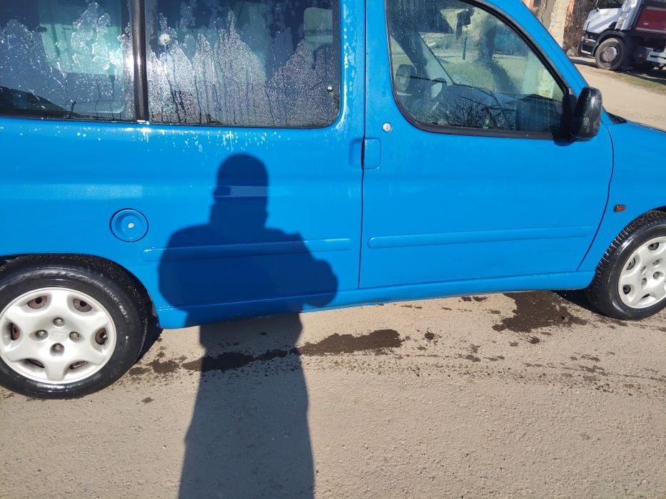 Vând Citroen în stare bună de funcționare