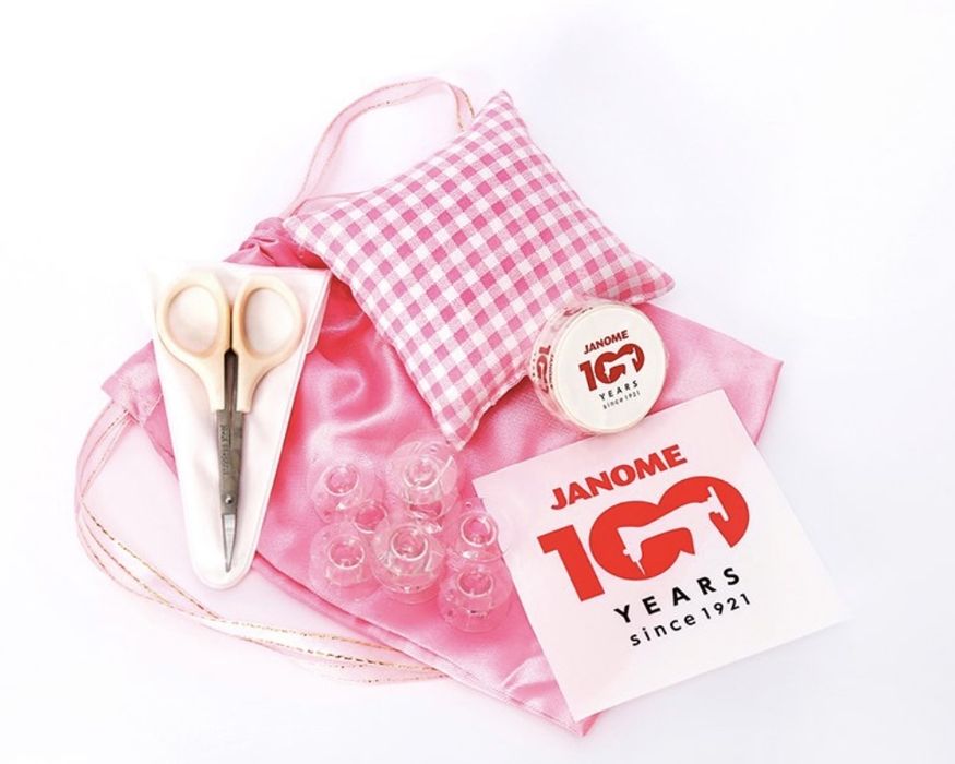 продам НОВУЮ швейную машину