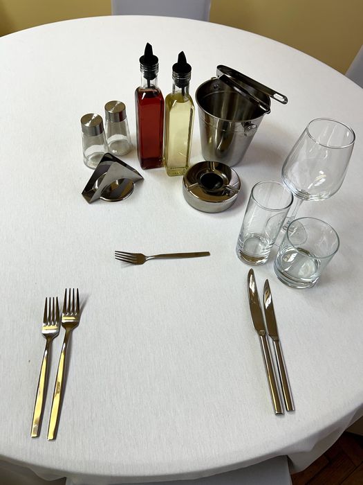 Чаши под наем, Маси под наем, Шатри под наем-Инвентар за събития.