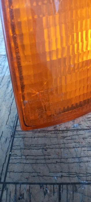 Продам поворотник