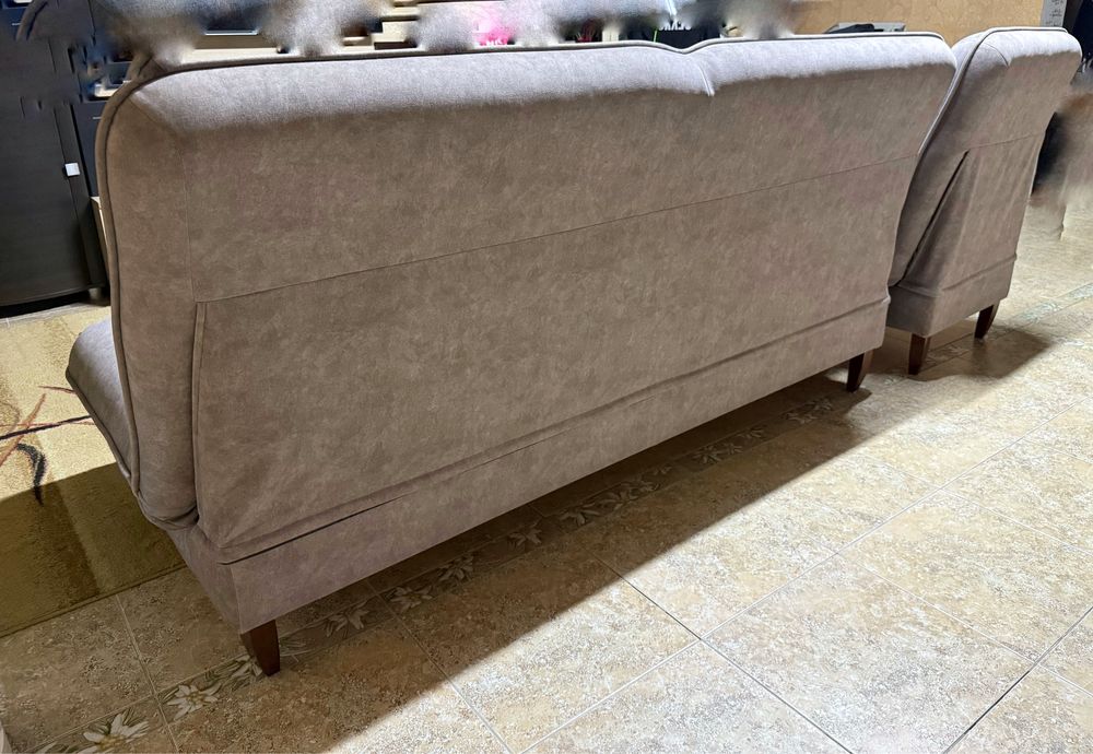 Диван + кресло + пуфик