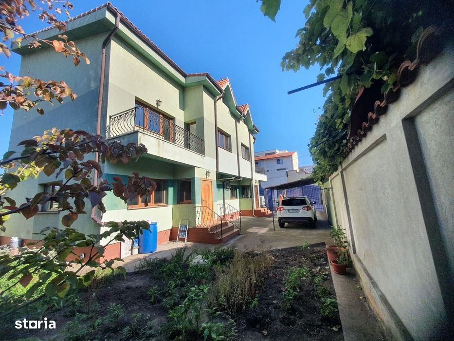 Victoria - Intre strada Poporului ! Vila P+1+M