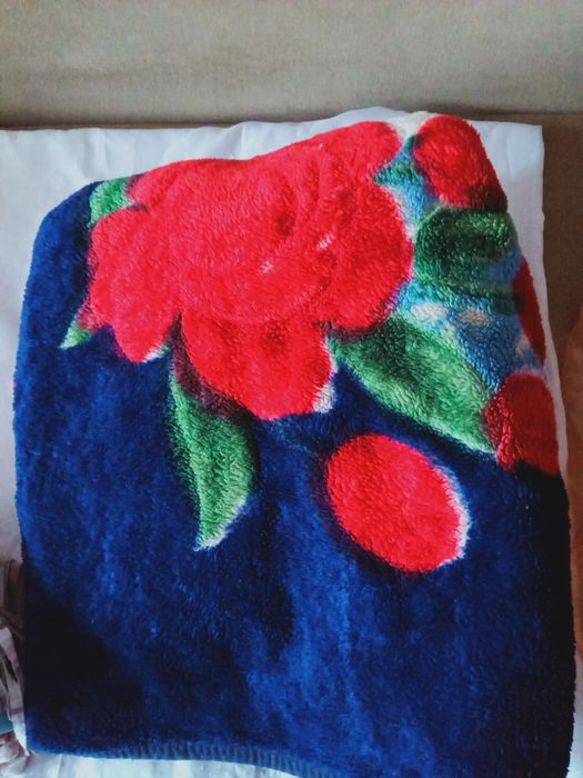 Продам теплые одеяла