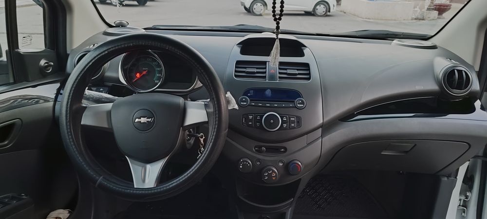 Автомобиль Spark 2020 г.