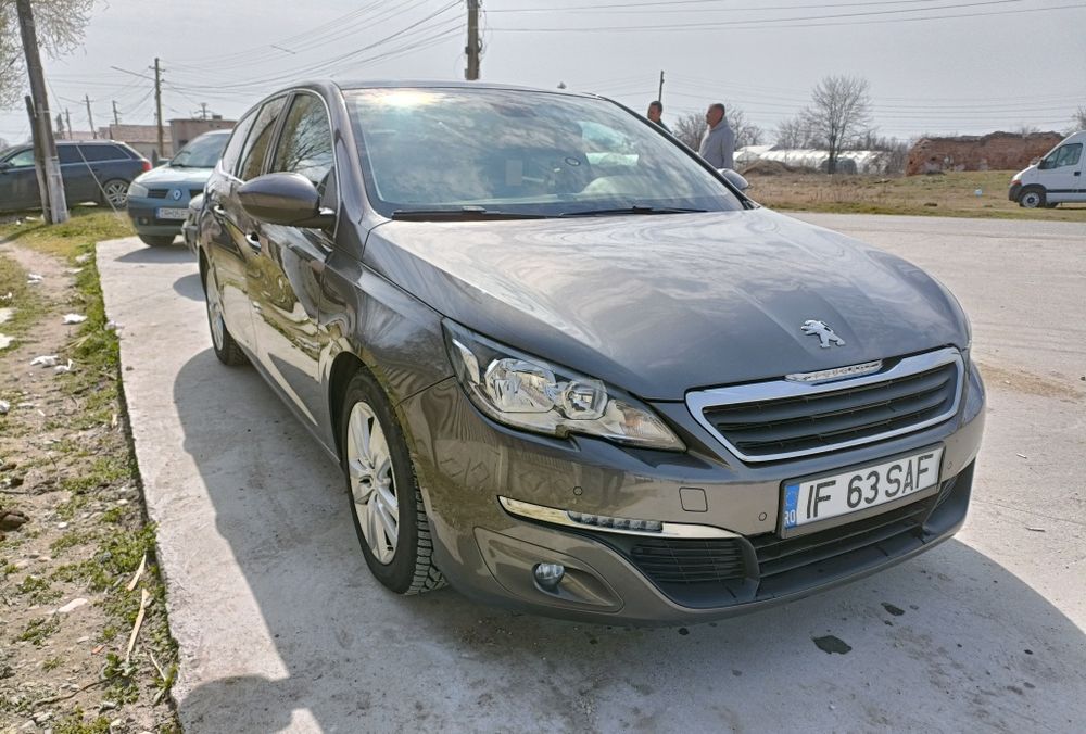 Peugeot 308  euro 6 Panoramic