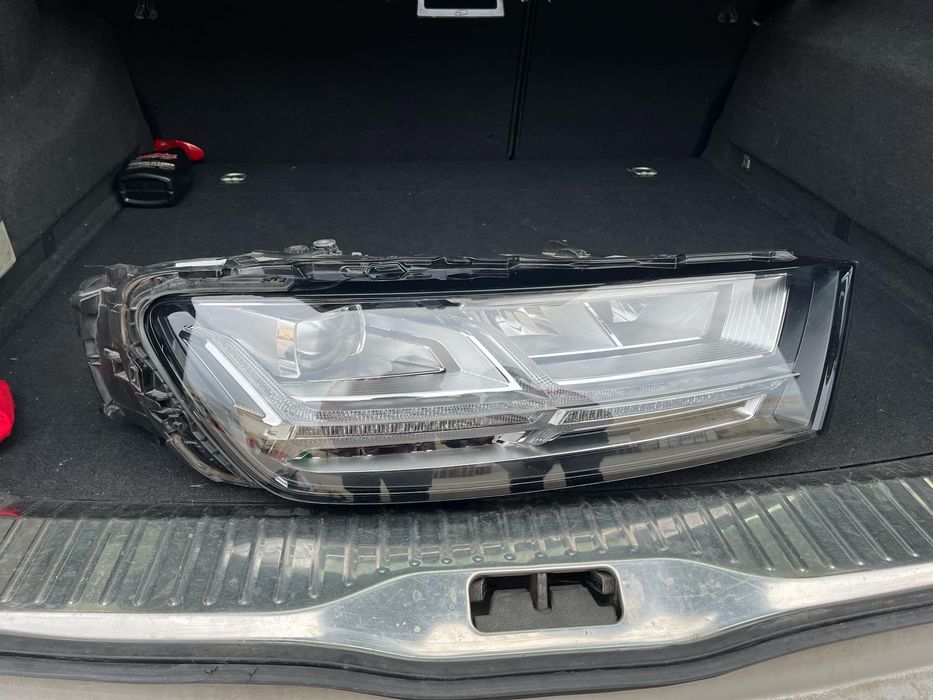 Преден десен фар за Audi Q7 2016-2019 FULL LED