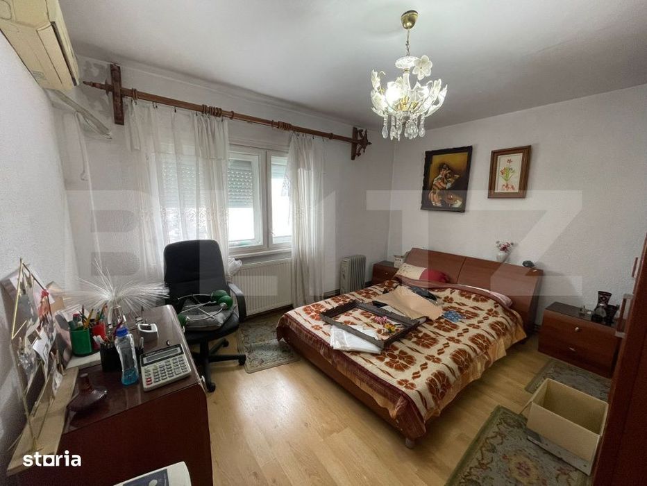 Apartament 3 camere, 77 mp, decomandat - George Enescu - zona Proper P