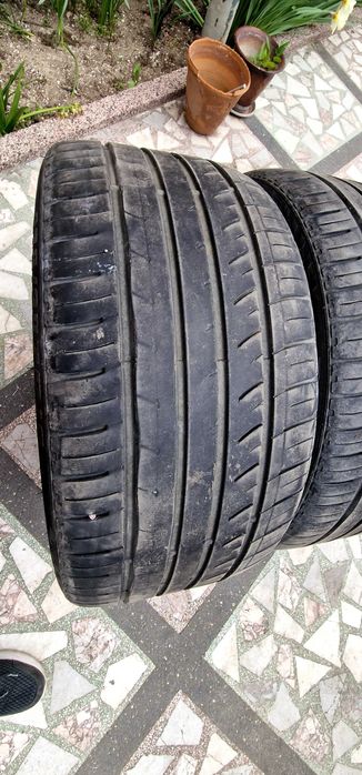 Гуми спорт пакет 245/40R19" и 275/35R19"