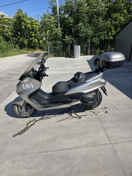 Yamaha majesty 400