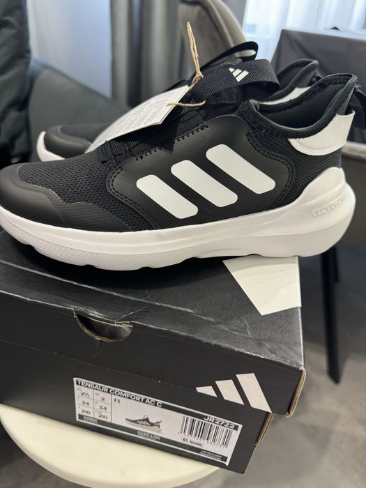 Маратонки Adidas