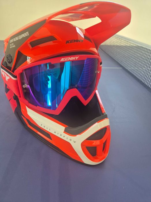 Кросова каска KENNY