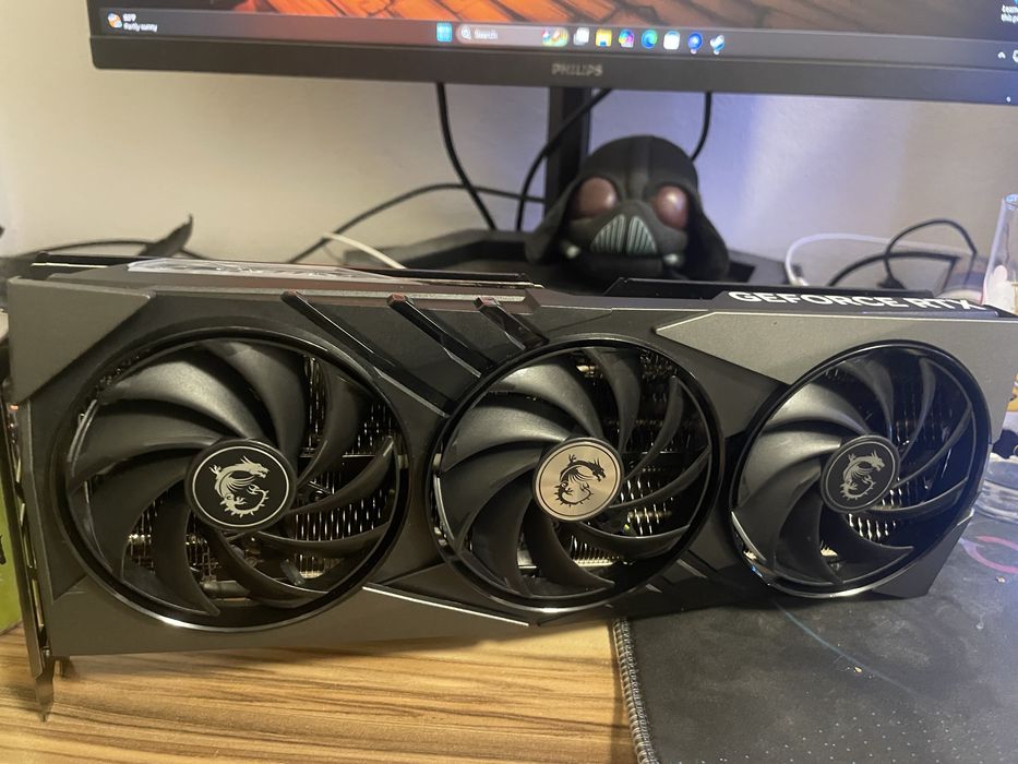 Componente pc rtx 4070 3070 etc  vand schimb ryzen etc