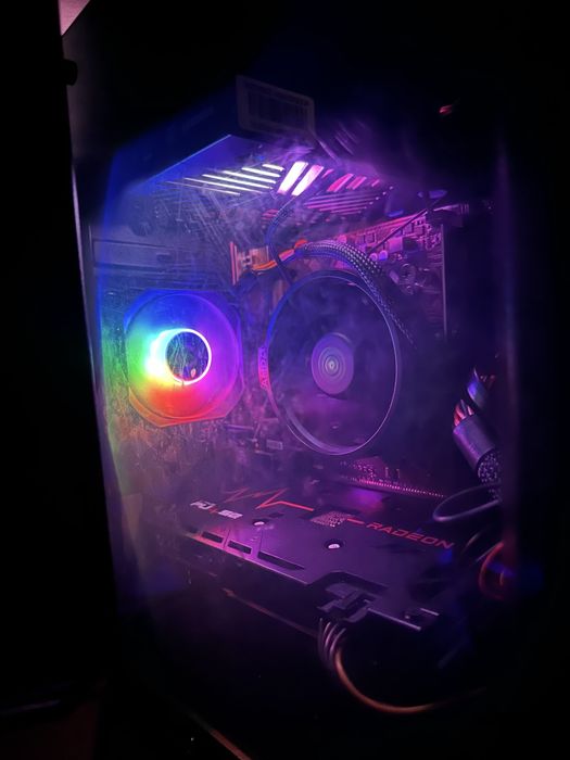 Vând pc gaming,perfect funcțional