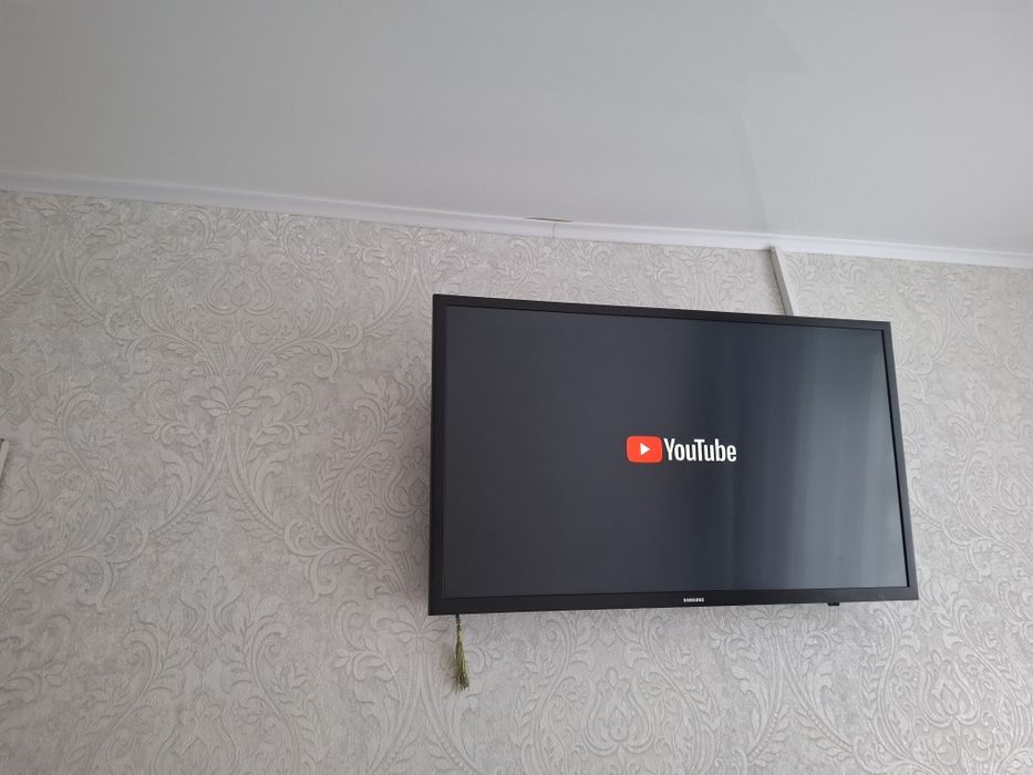 Продам телевизор