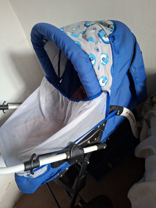 Продам коляску б.у