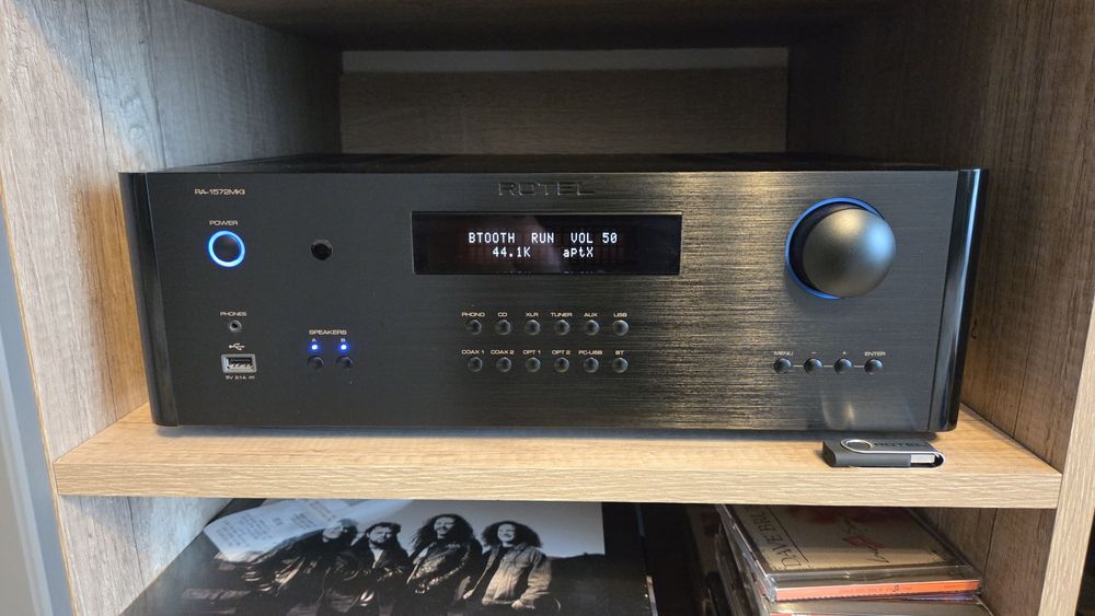 Amplificator integrat Rotel 1572 mk2