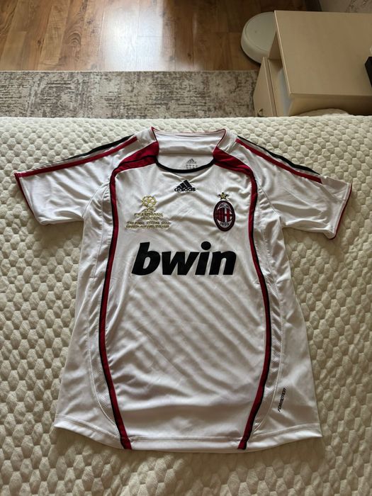 Футболка спортивная