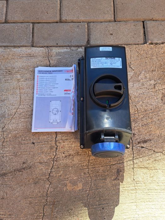 Priza industriala SCAME 504.1683-16A IP66  2P+E. ATEX