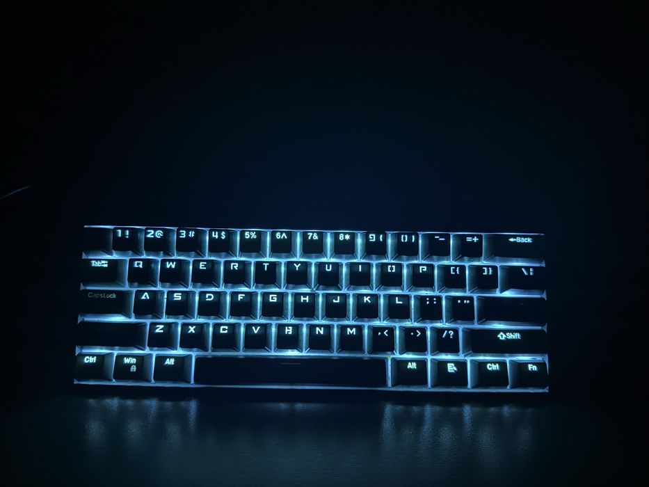 Геймърска клавиатура red switches