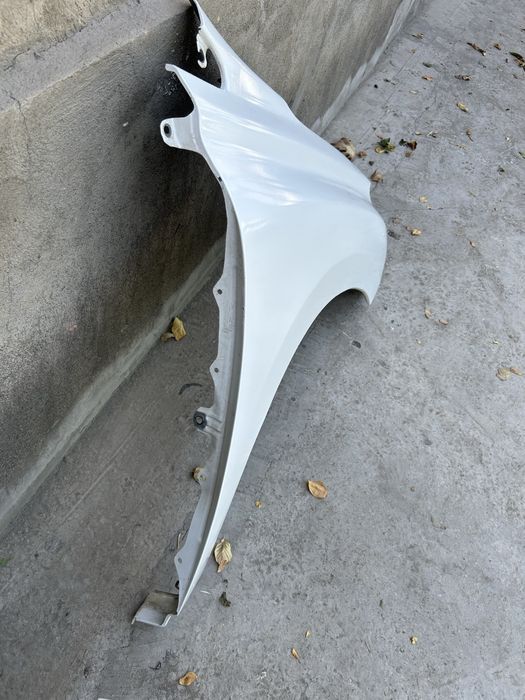 Крыло на лексус рх 350
