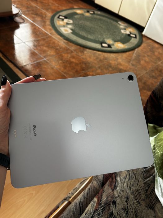 Apple iPad Air 11" (2024), 256GB, Wi-Fi, Blue, inca in garantie