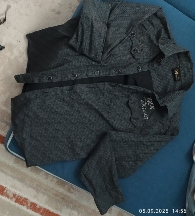 Продам одежду для мальчика 12-13 лет