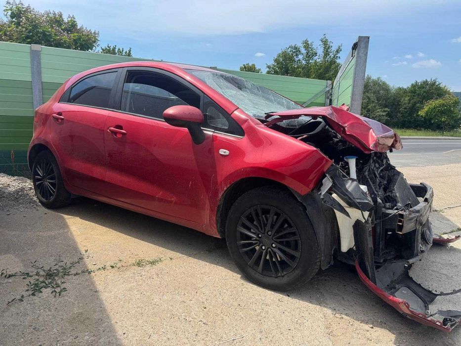 KIA Rio 2014 — imagine 2